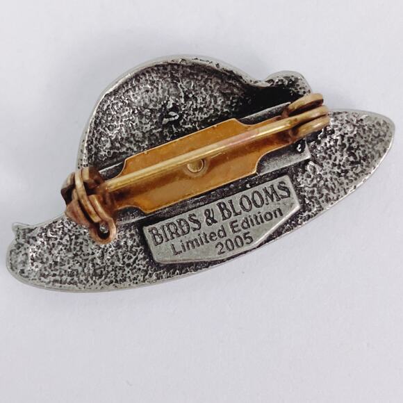 Vintage 2005 Birds & Blooms Pewter Floral Hat Brooch Pin - Picture 6 of 8
